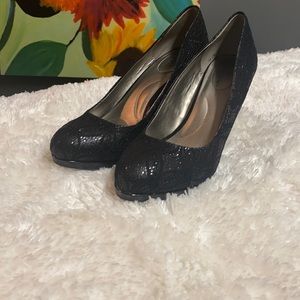 Black Sparkle Pumps